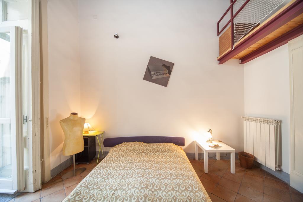 B&B Stella 10 Naples Bilik gambar